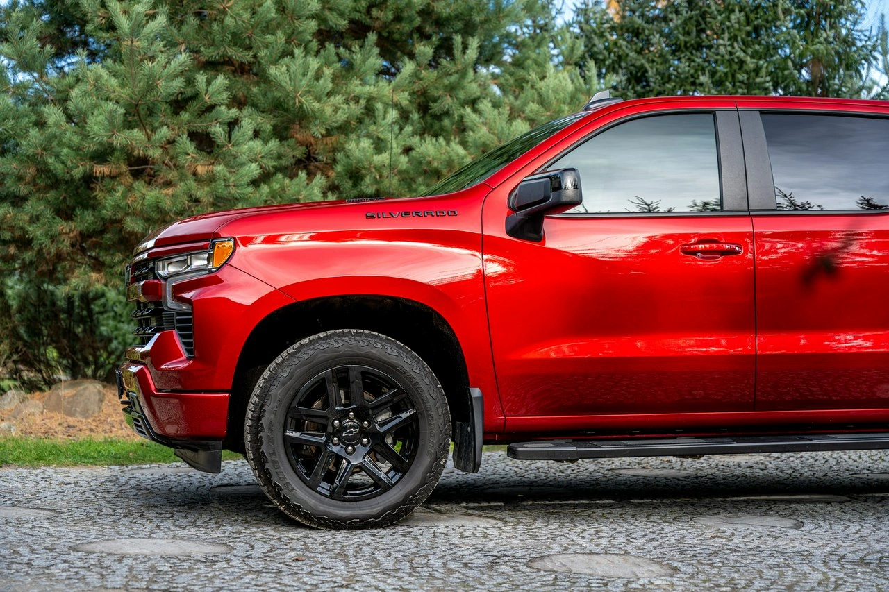 Chevrolet Silverado - Zdjęcie 7