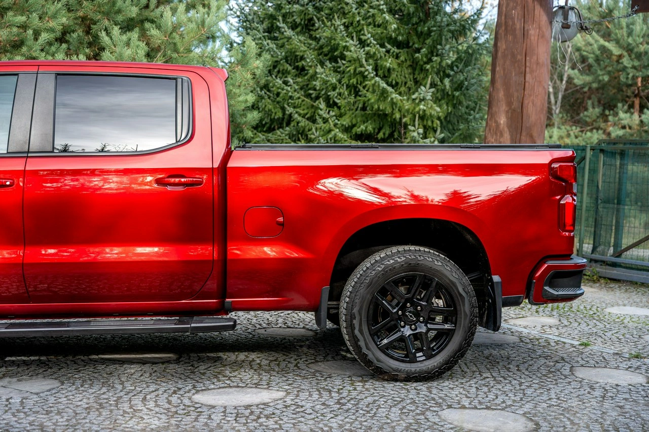 Chevrolet Silverado - Zdjęcie 8