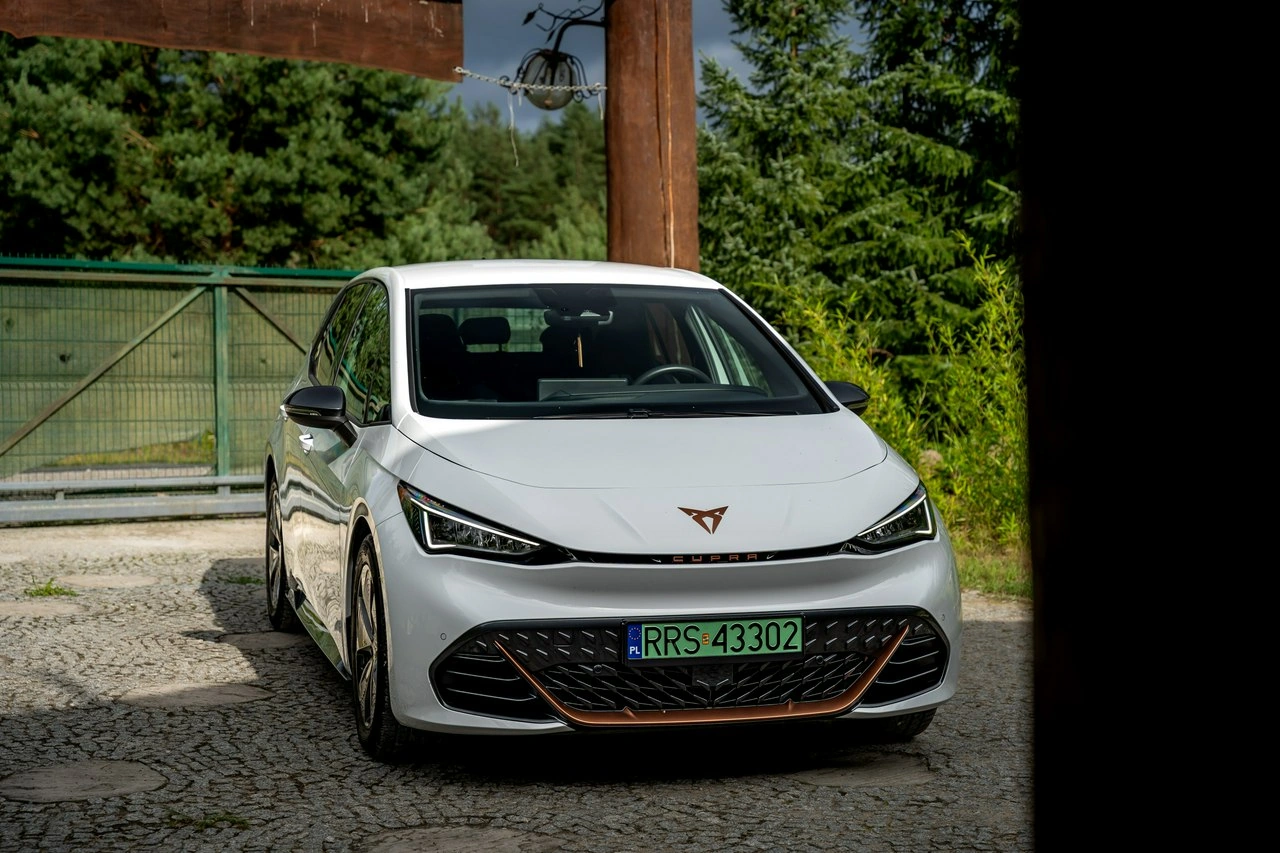 Cupra Born - Zdjęcie 30