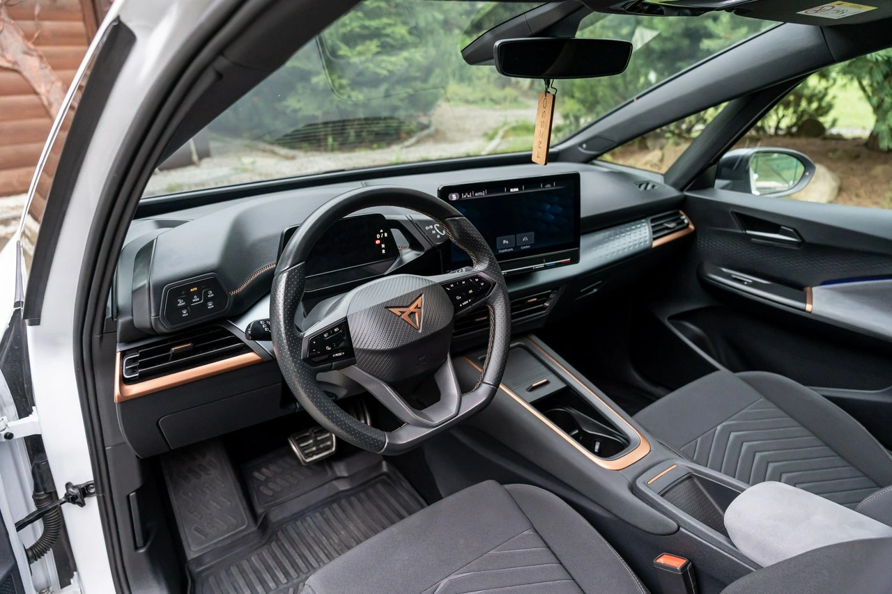 Cupra Born - Zdjęcie 43