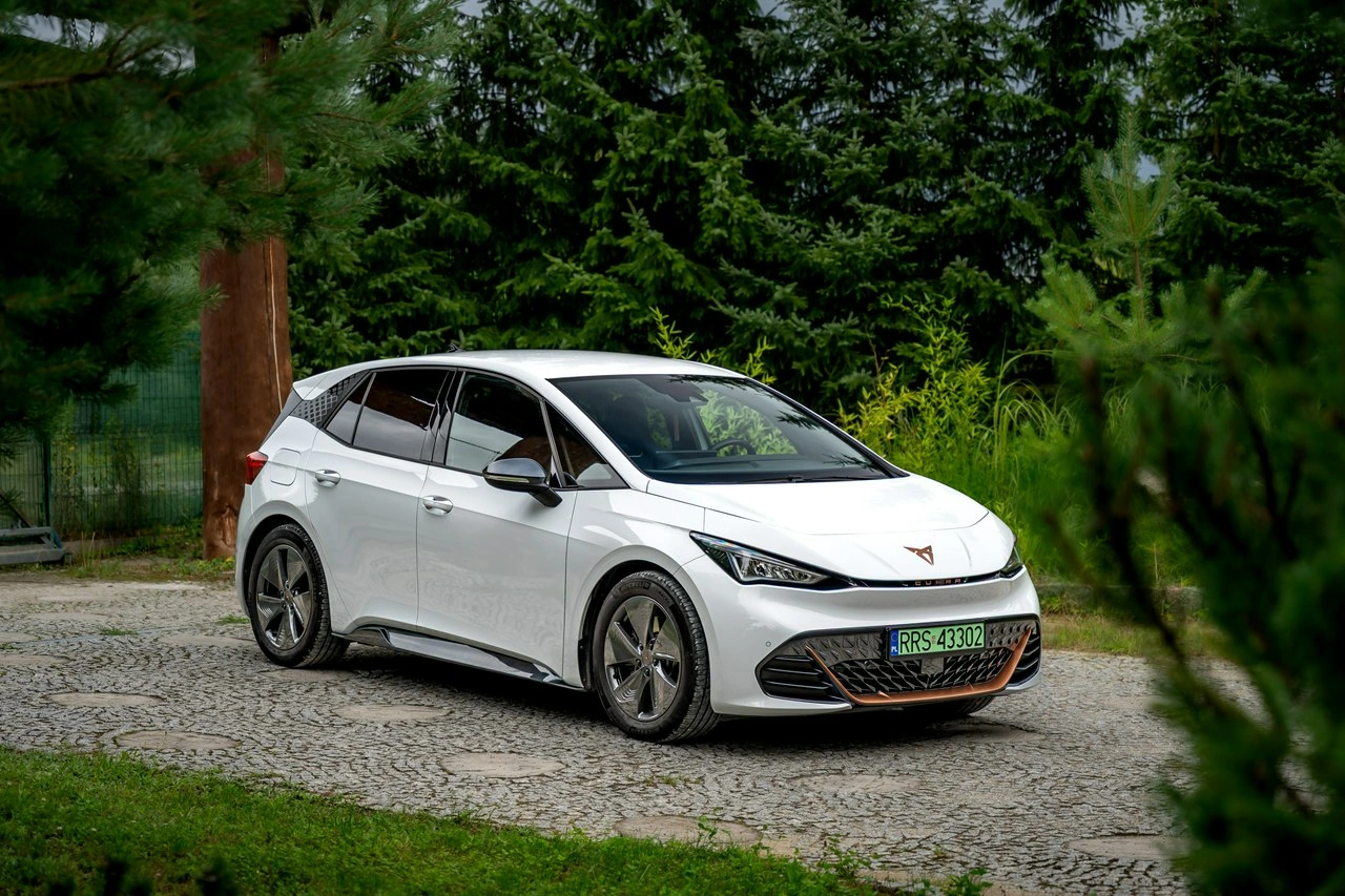Cupra Born - Główne zdjęcie