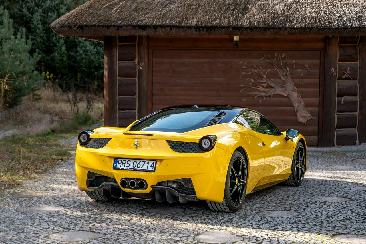 Ferrari 458 Italia - Zdjęcie 10
