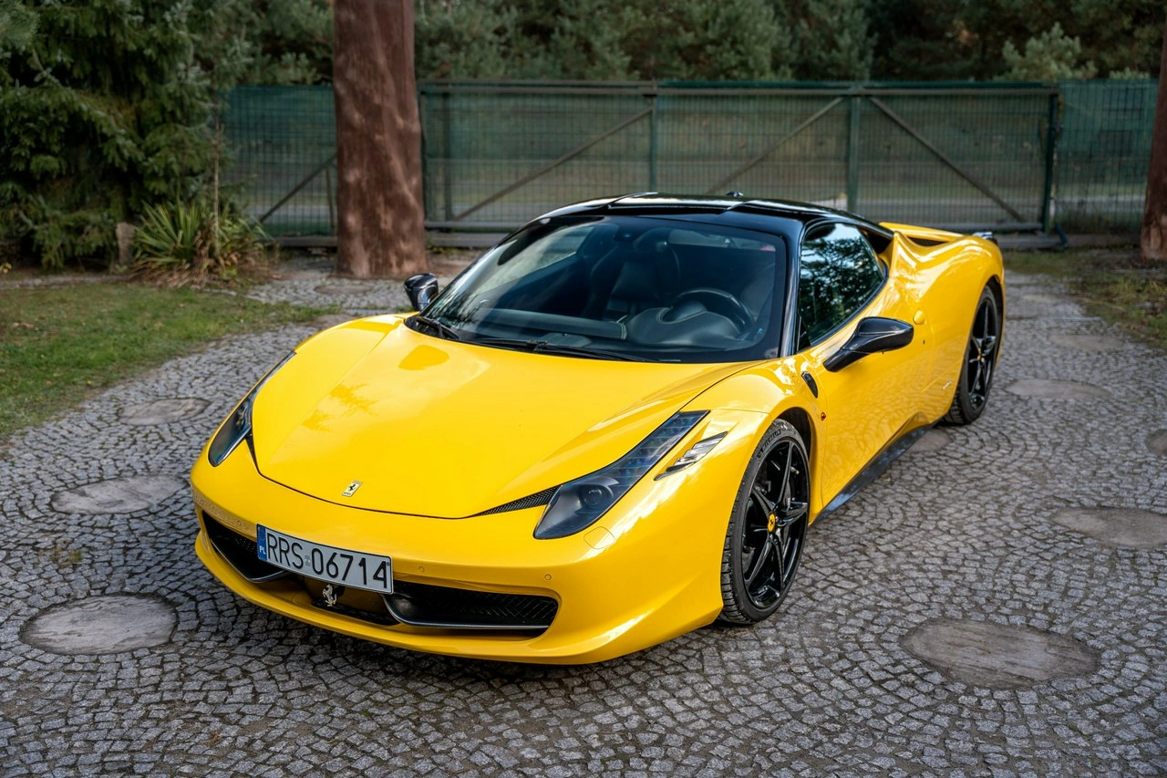 Ferrari 458 Italia - Zdjęcie 11