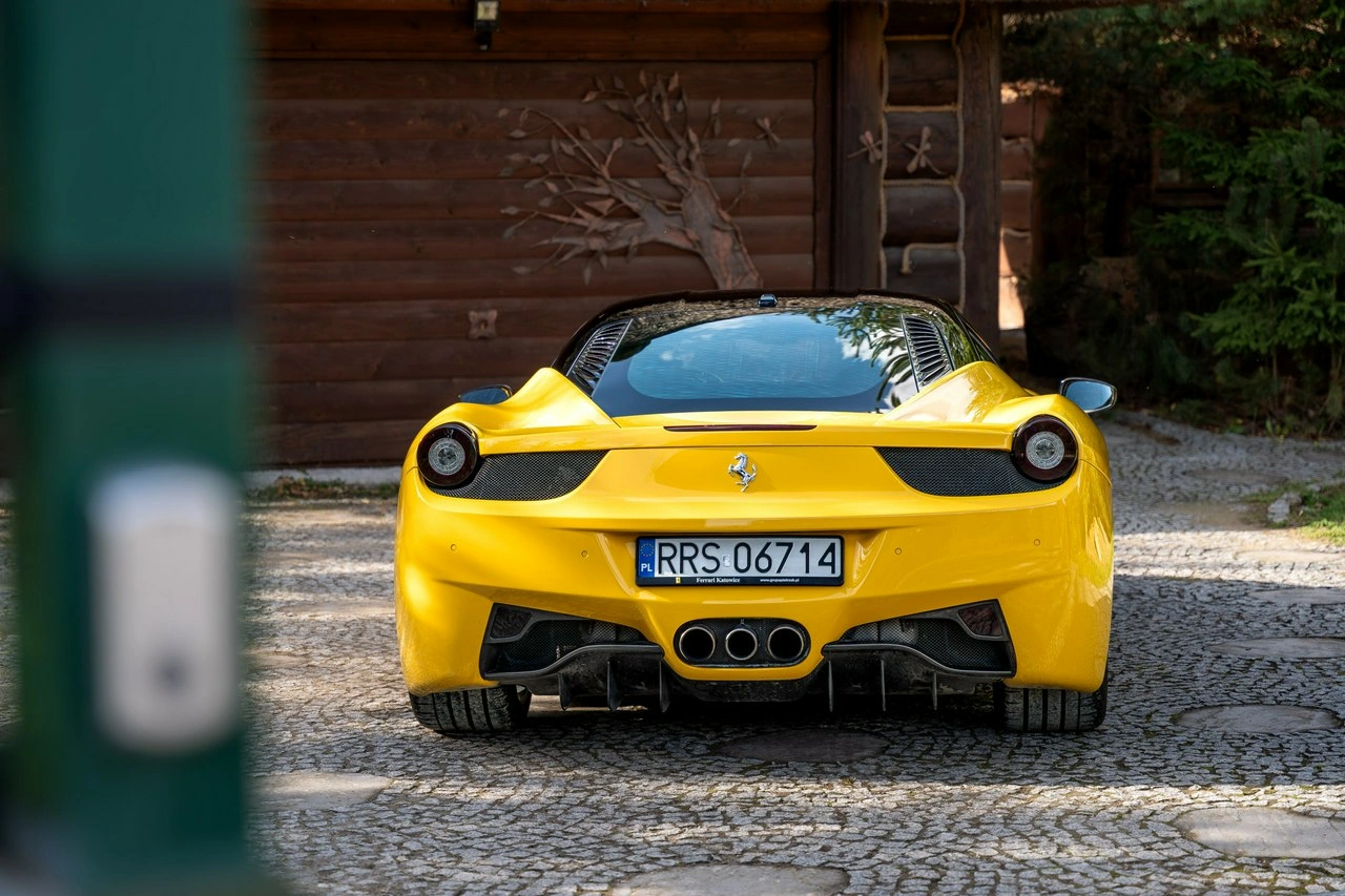 Ferrari 458 Italia - Zdjęcie 23