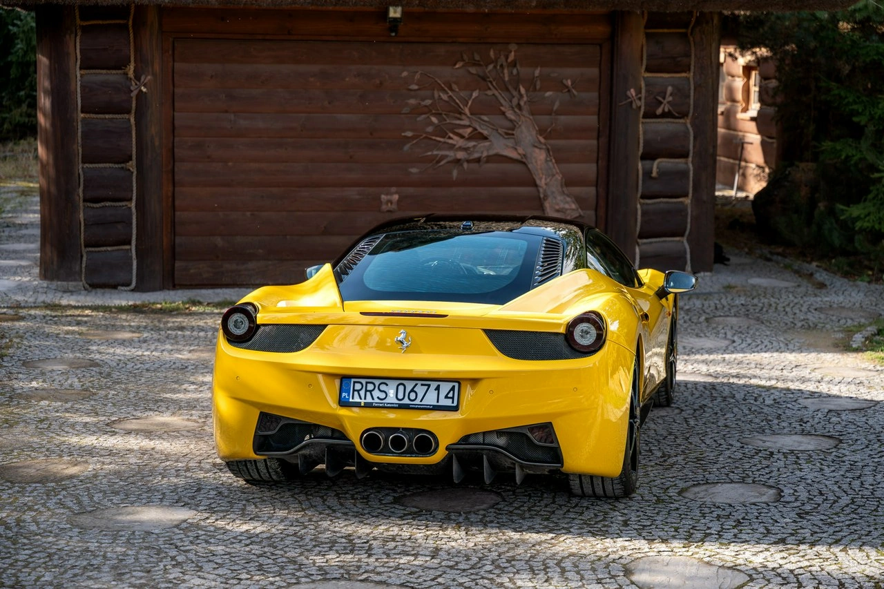 Ferrari 458 Italia - Zdjęcie 27