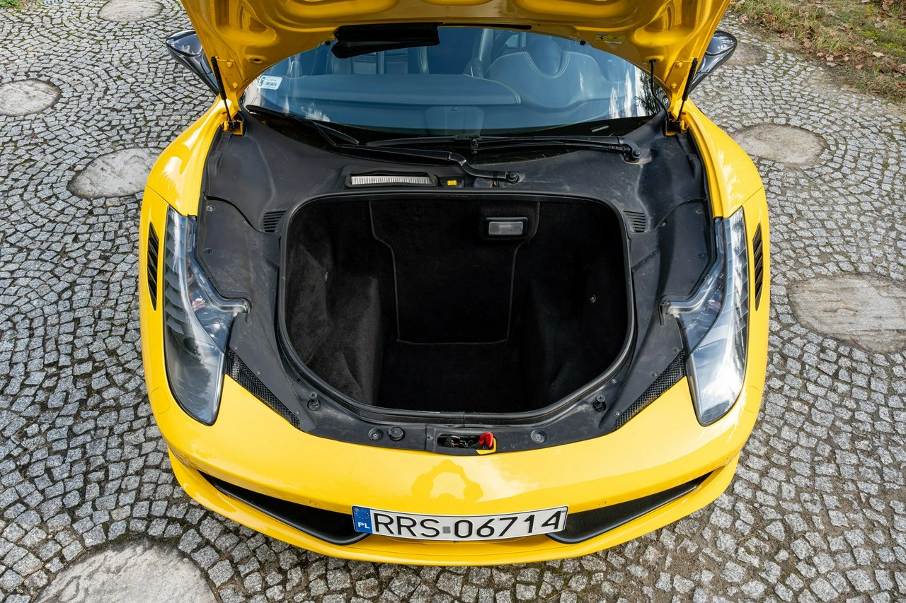 Ferrari 458 Italia - Zdjęcie 46