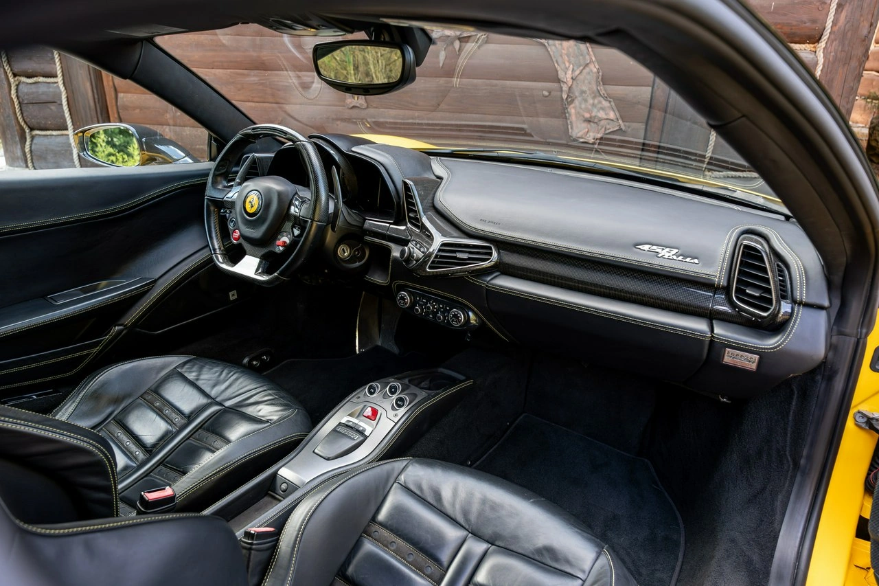 Ferrari 458 Italia - Zdjęcie 55