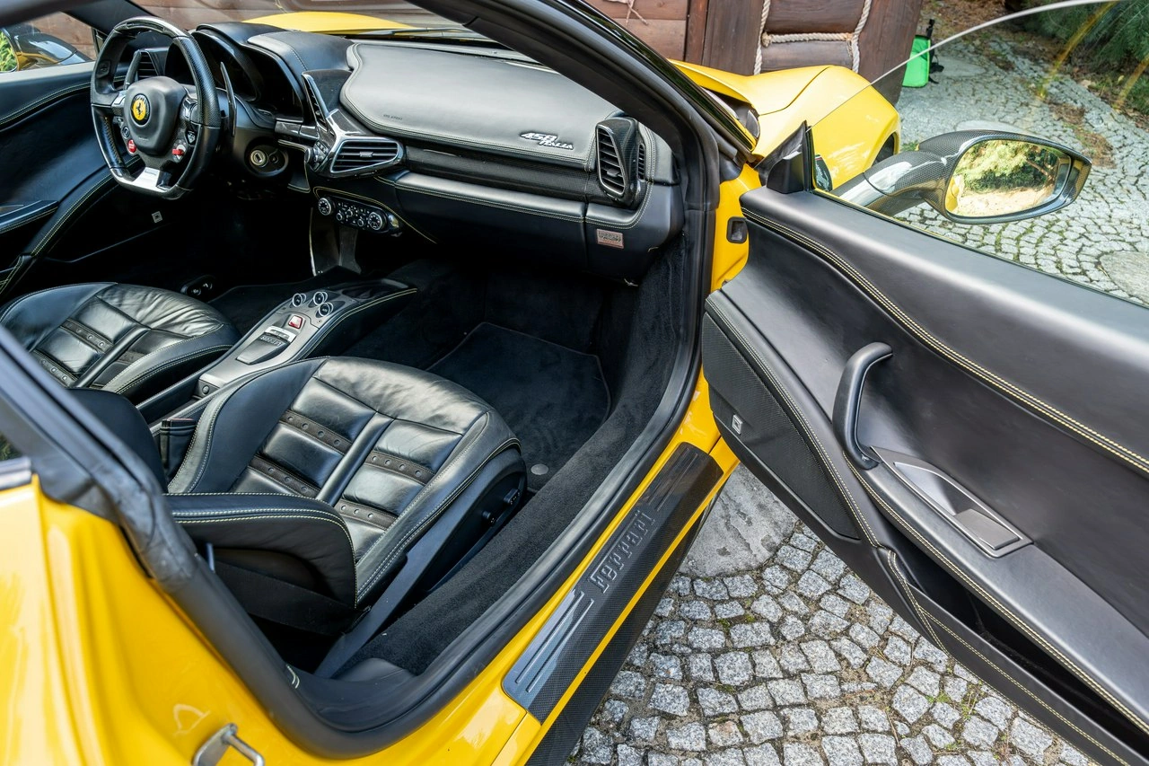 Ferrari 458 Italia - Zdjęcie 57