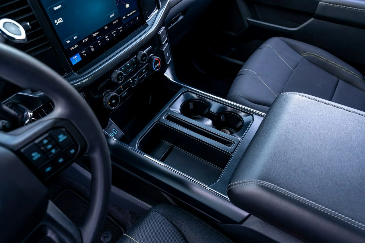 Ford F150 - Zdjęcie 33