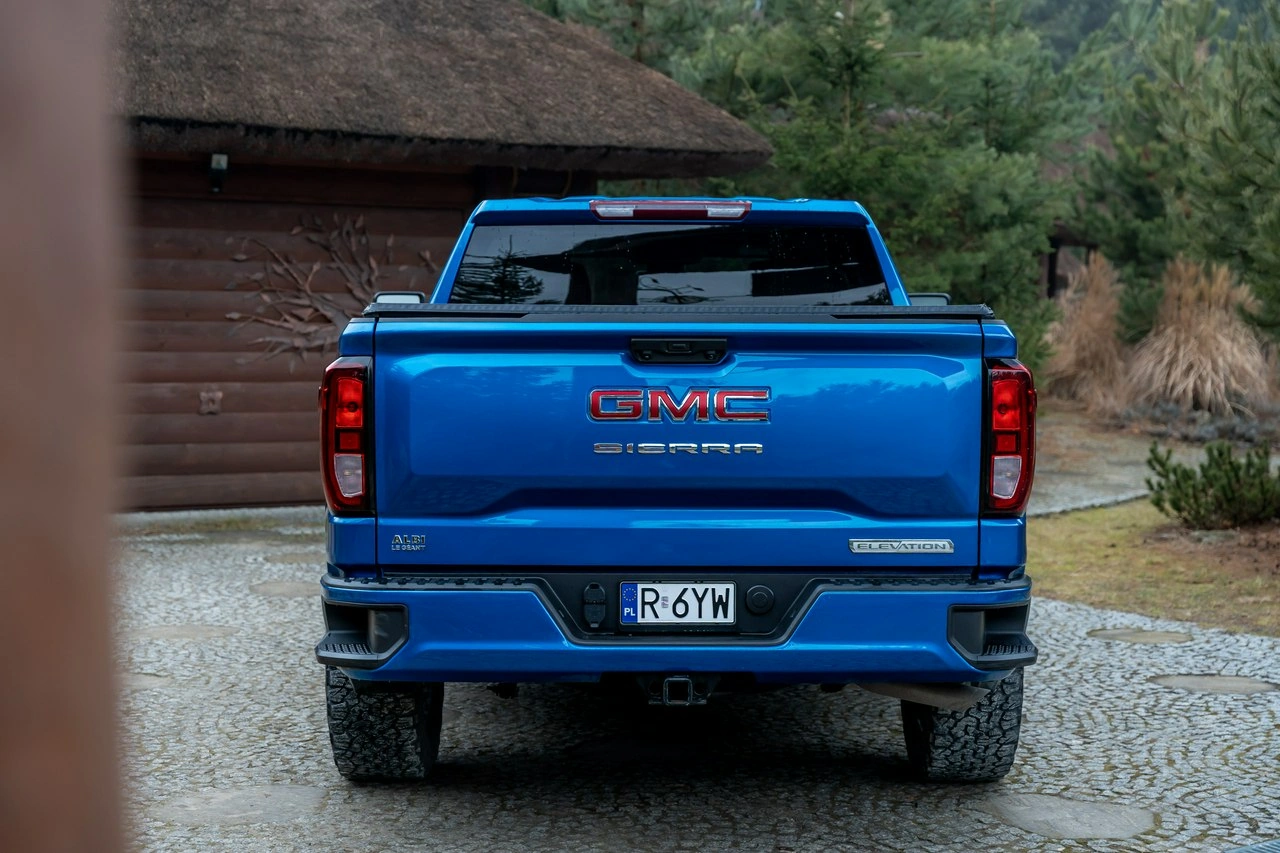 GMC Sierra - Zdjęcie 5