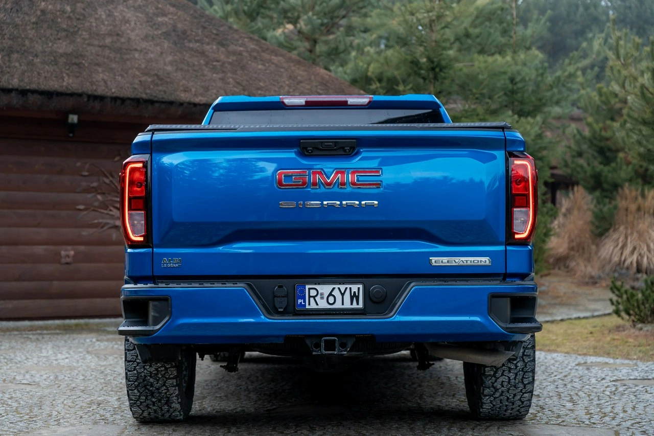 GMC Sierra - Zdjęcie 25