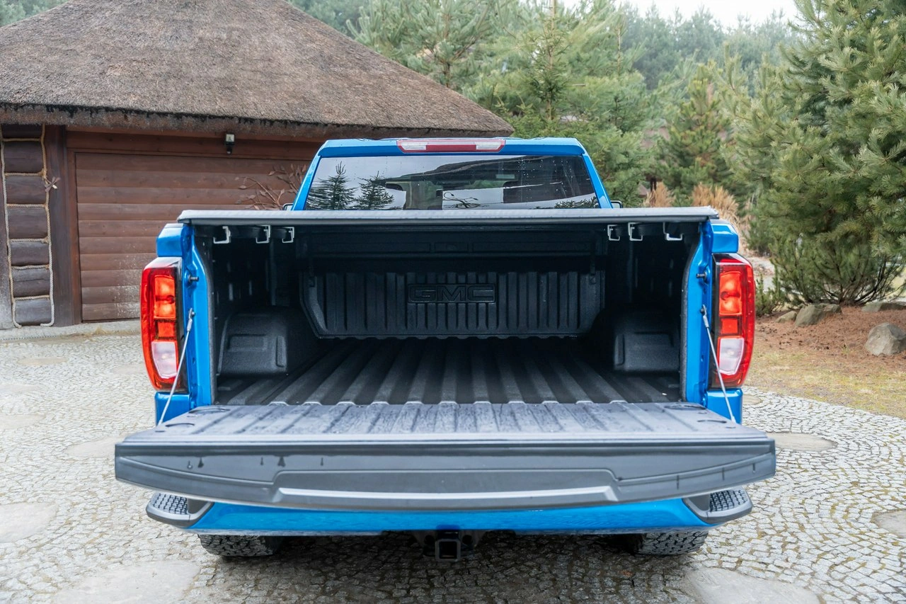 GMC Sierra - Zdjęcie 26