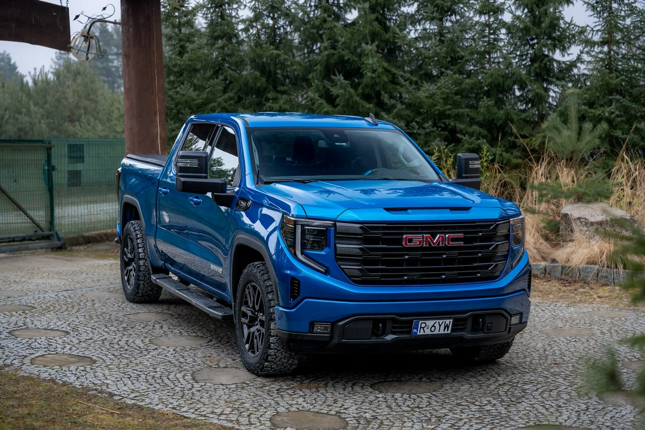 GMC Sierra - Zdjęcie 9