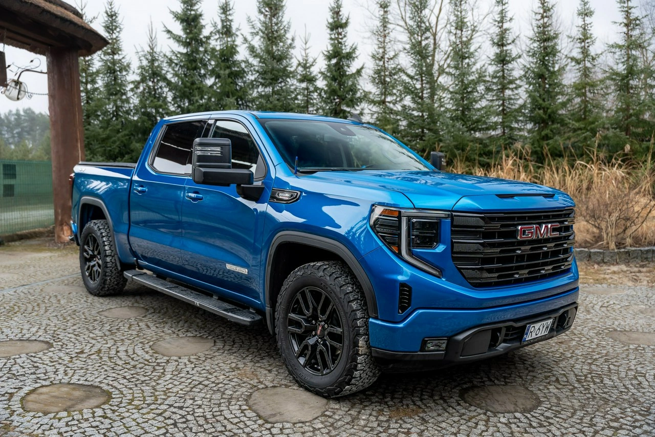 GMC Sierra - Zdjęcie 21