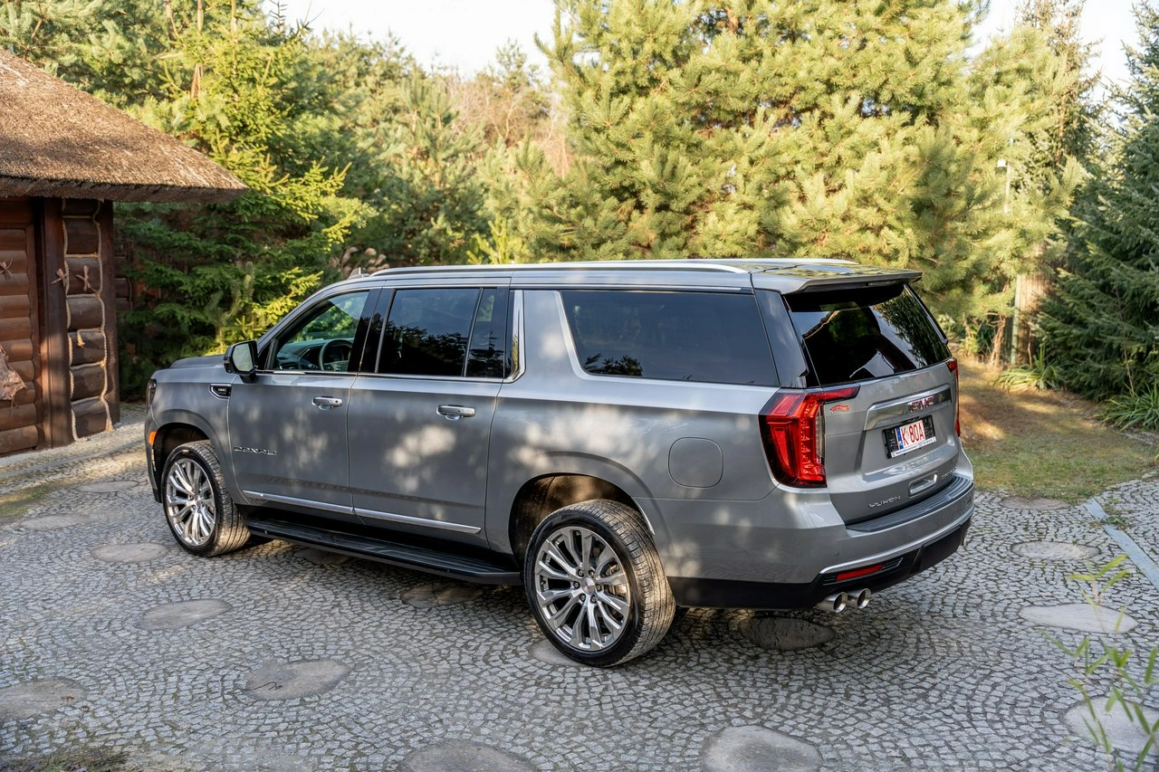 GMC Yukon - Zdjęcie 10