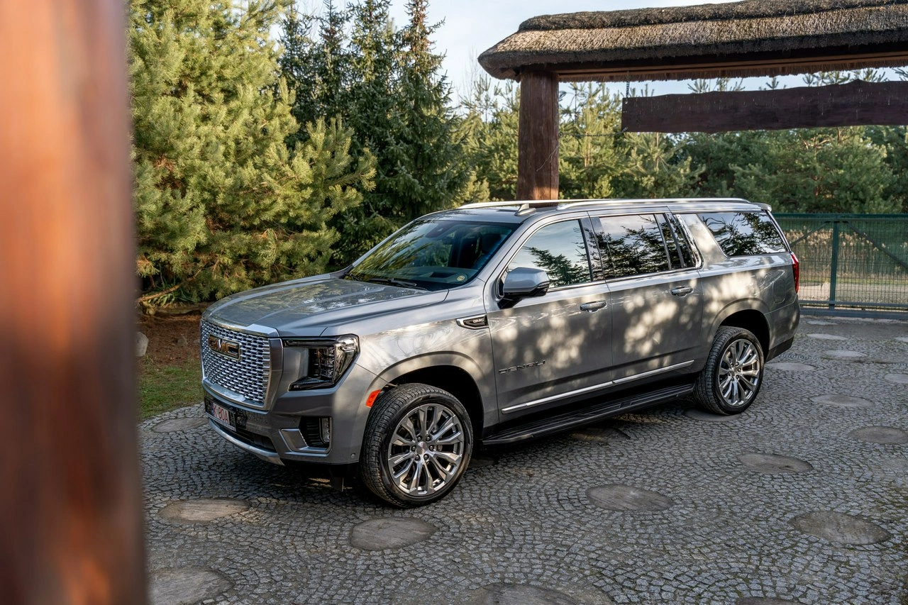 GMC Yukon - Zdjęcie 11
