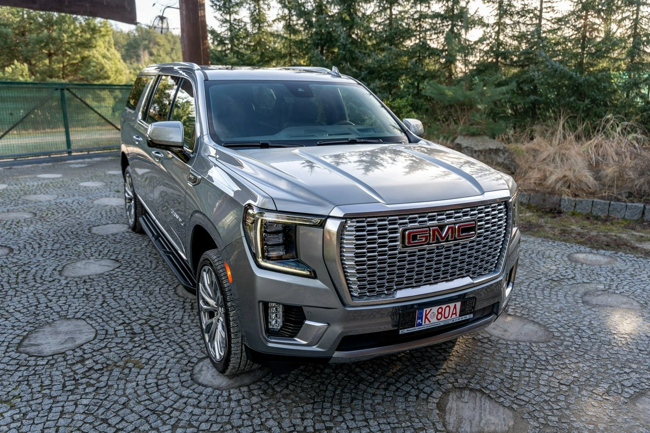 GMC Yukon - Zdjęcie 28