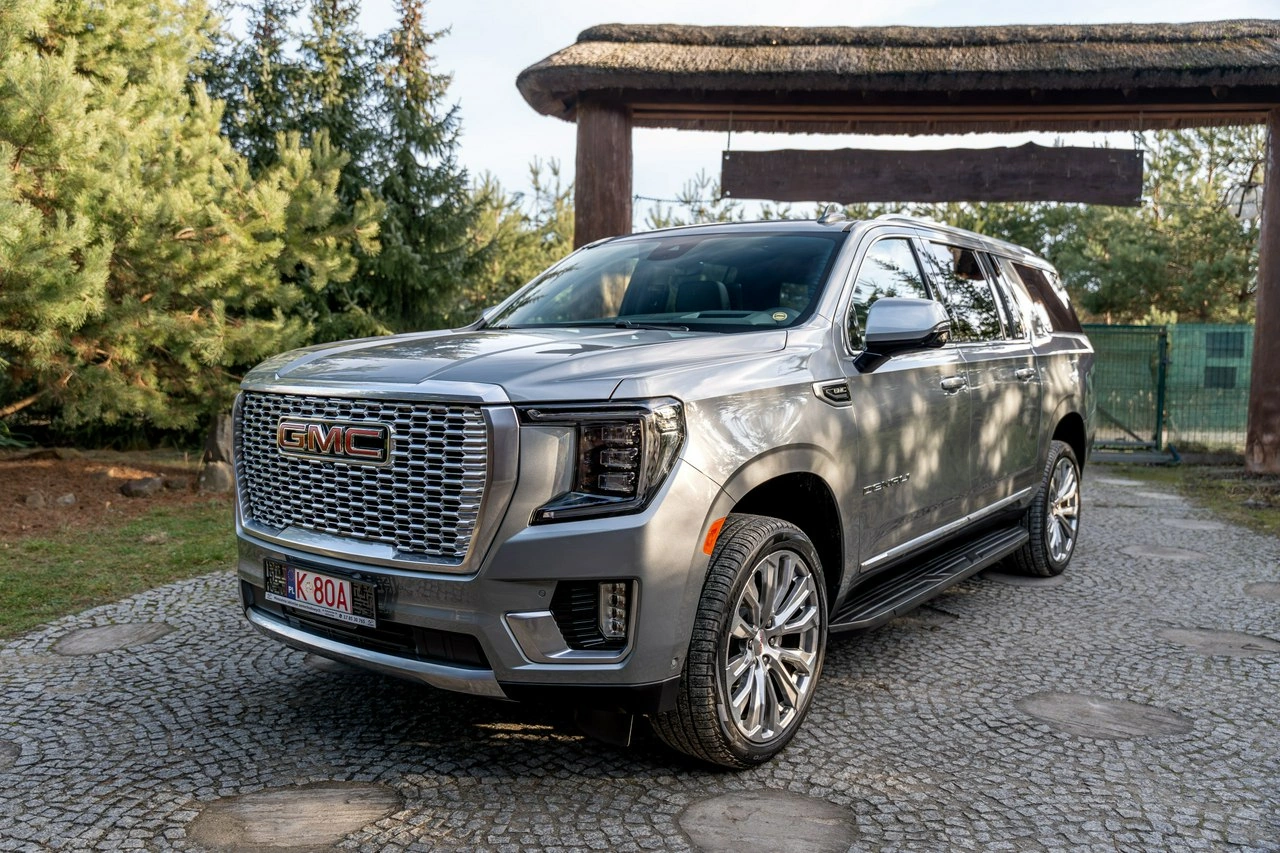 GMC Yukon - Zdjęcie 30