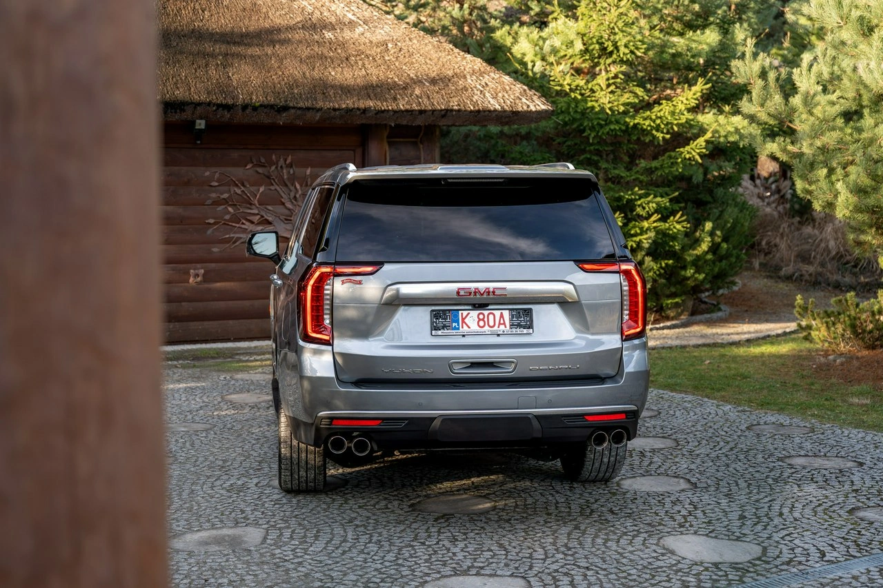 GMC Yukon - Zdjęcie 33