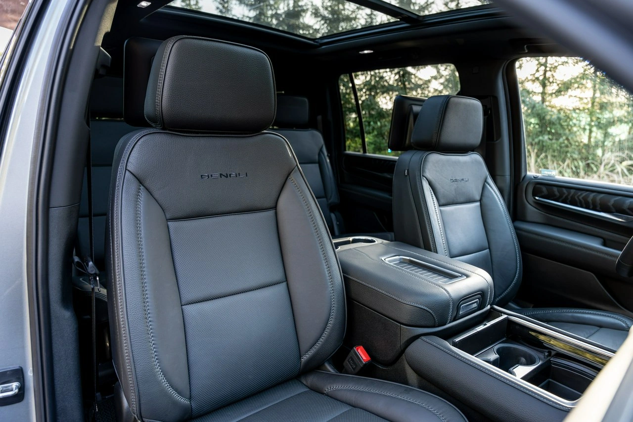 GMC Yukon - Zdjęcie 43