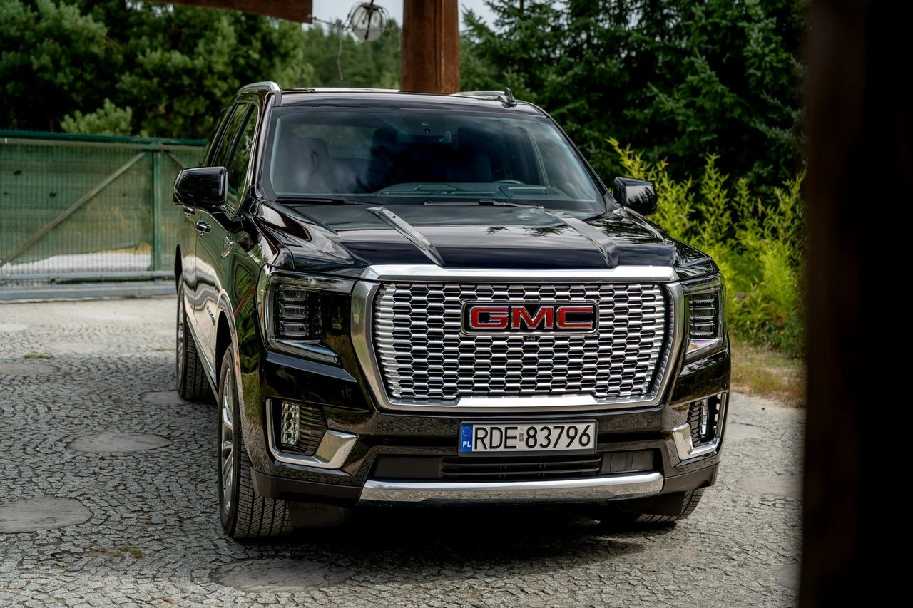 GMC Yukon - Zdjęcie 16