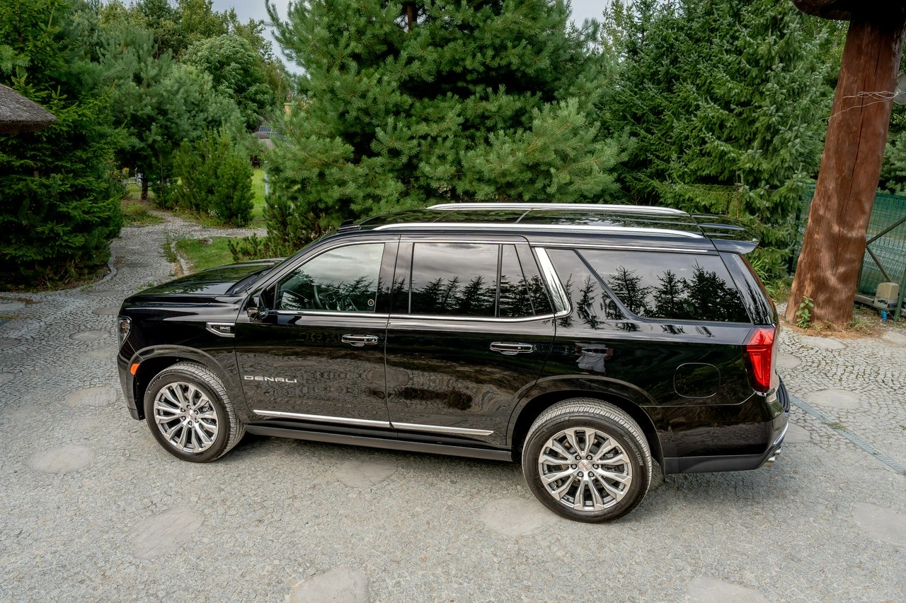 GMC Yukon - Zdjęcie 22