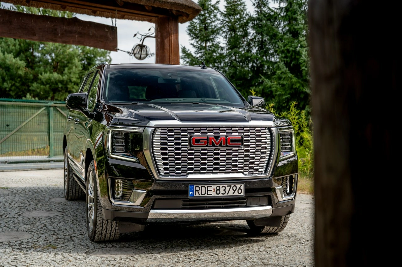 GMC Yukon - Zdjęcie 23