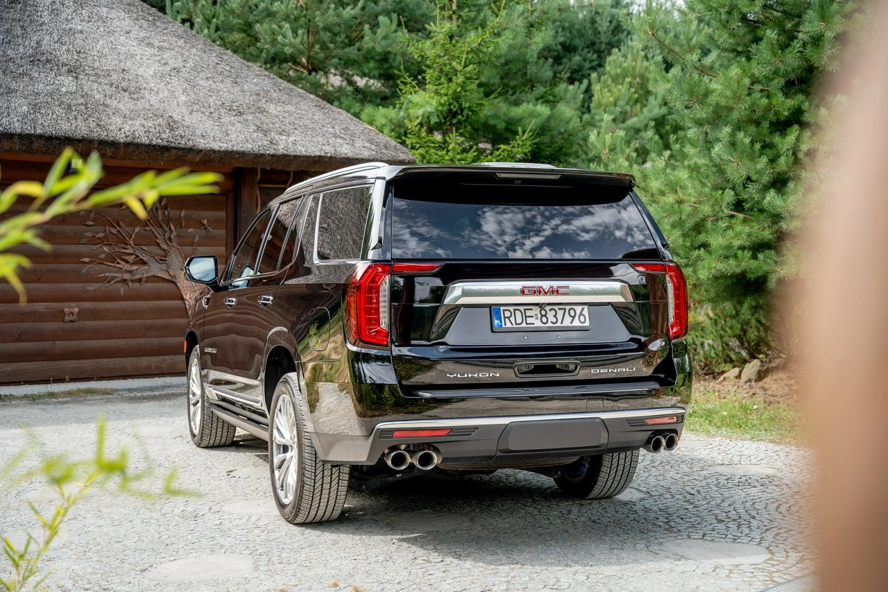 GMC Yukon - Zdjęcie 28