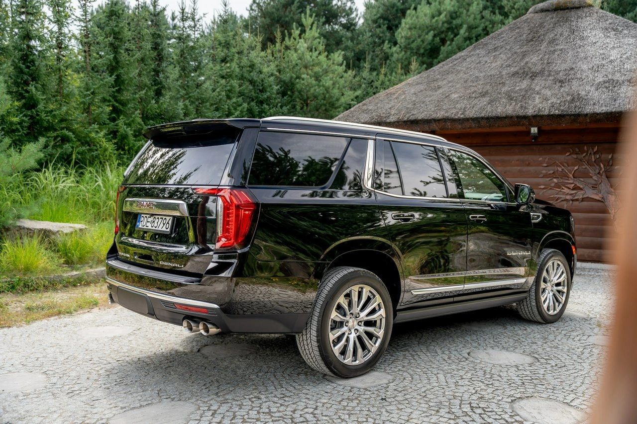 GMC Yukon - Zdjęcie 30