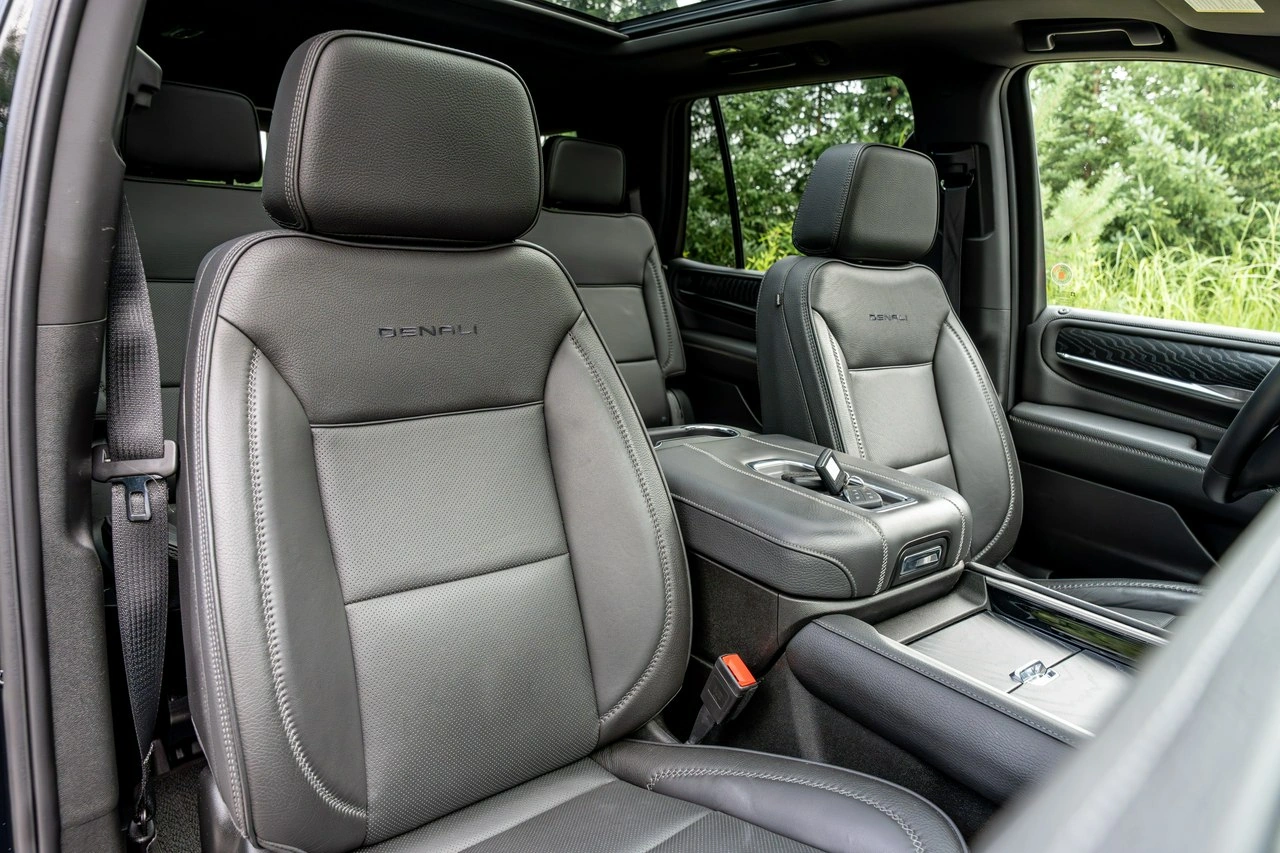 GMC Yukon - Zdjęcie 44