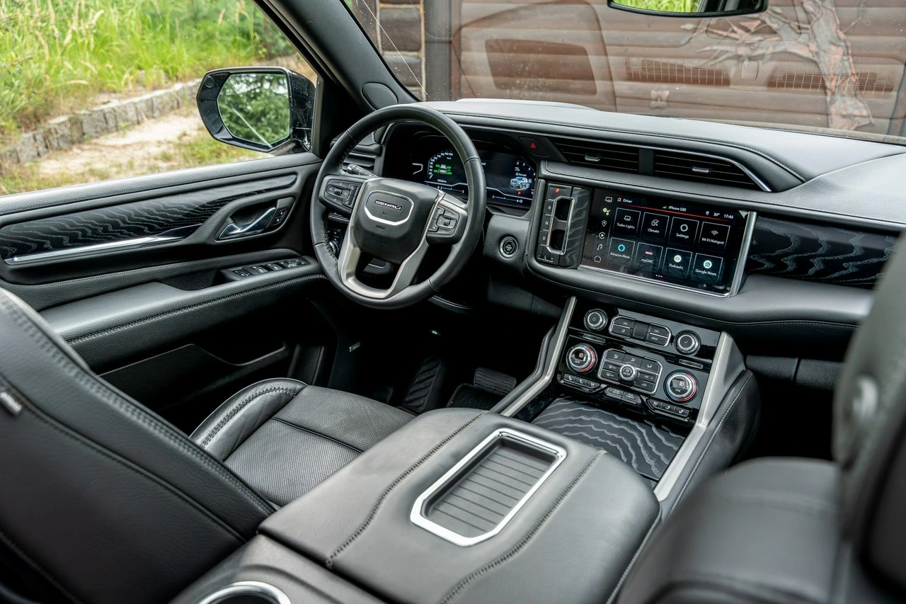 GMC Yukon - Zdjęcie 47