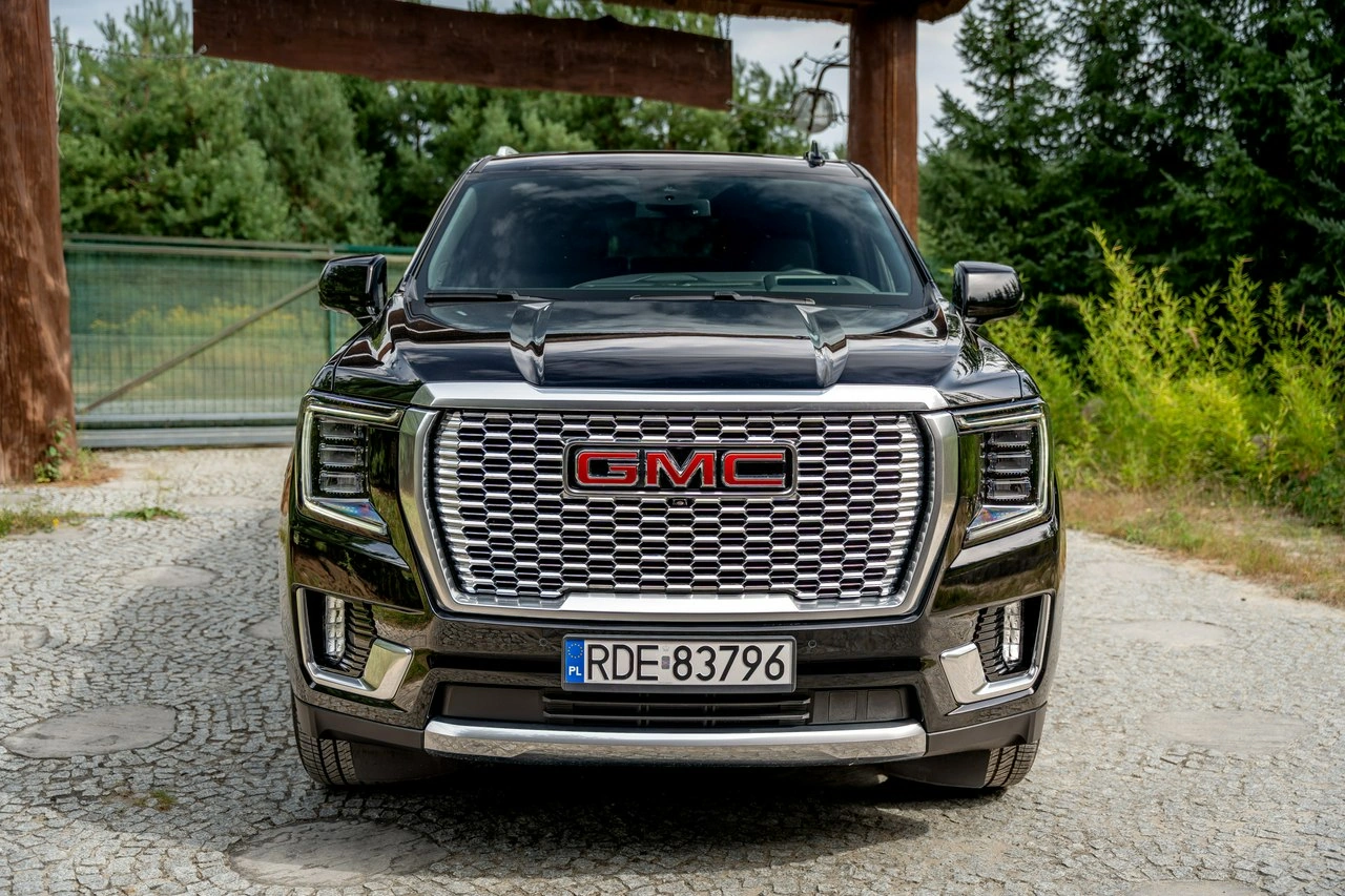 GMC Yukon - Zdjęcie 4