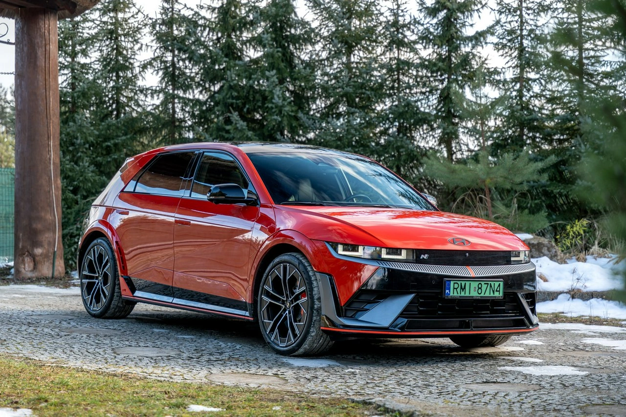 Hyundai IONIQ 5 - Zdjęcie 9