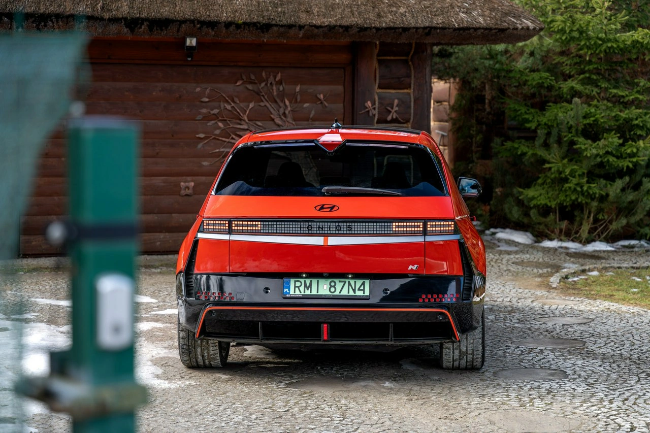 Hyundai IONIQ 5 - Zdjęcie 14