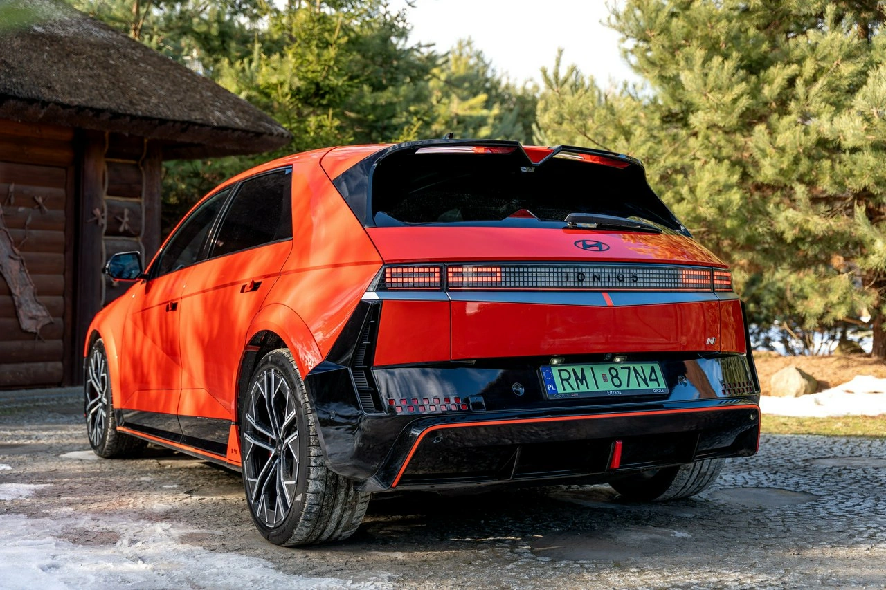 Hyundai IONIQ 5 - Zdjęcie 26