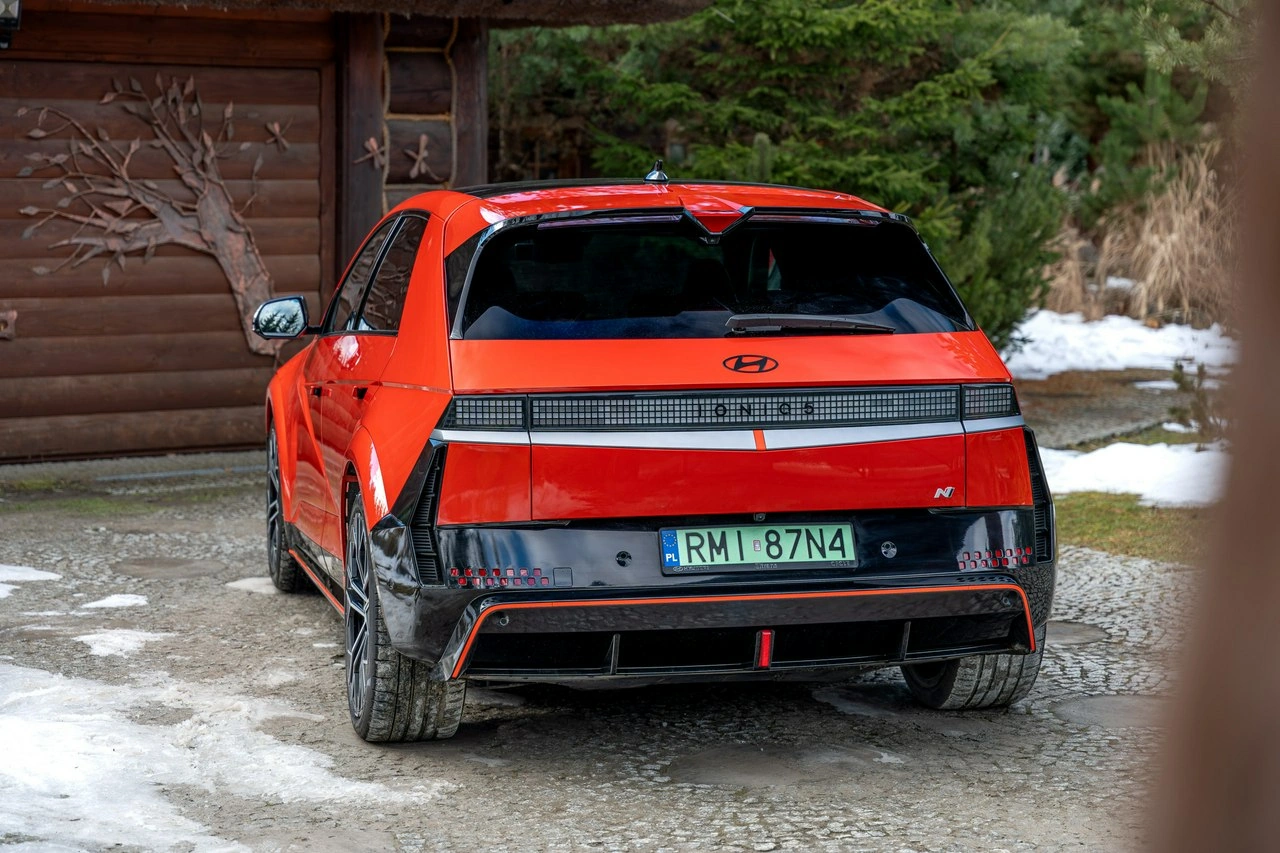 Hyundai IONIQ 5 - Zdjęcie 35