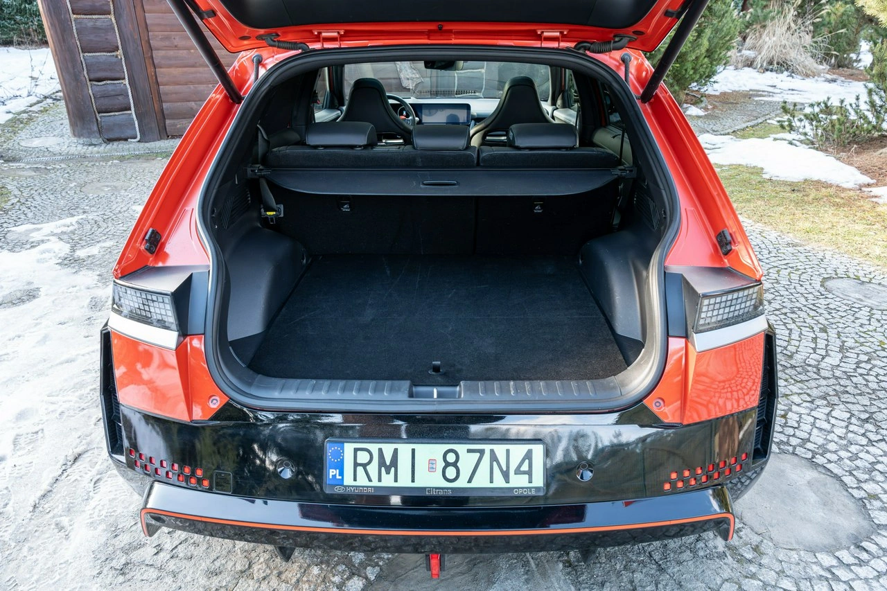 Hyundai IONIQ 5 - Zdjęcie 38