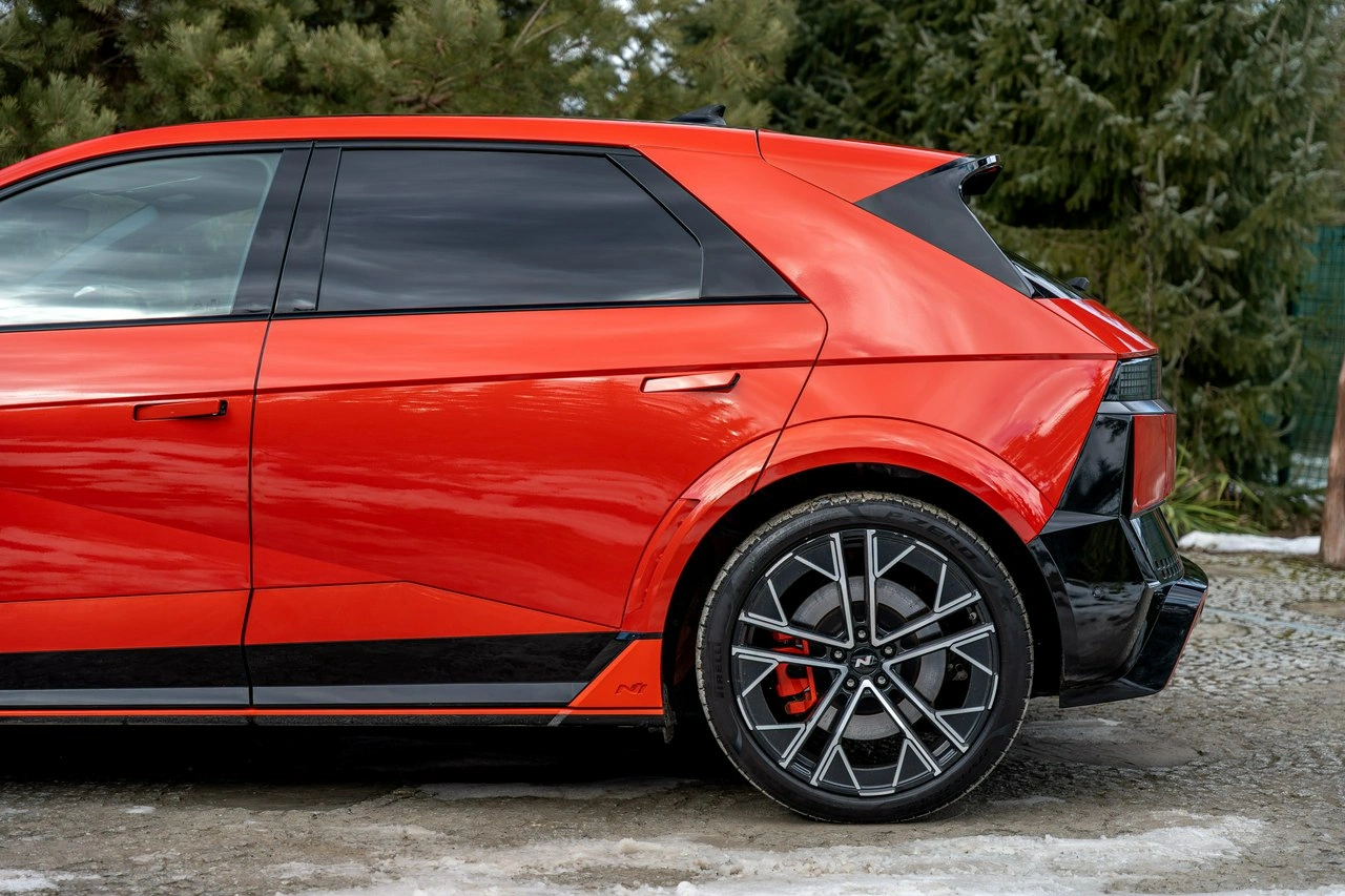 Hyundai IONIQ 5 - Zdjęcie 8