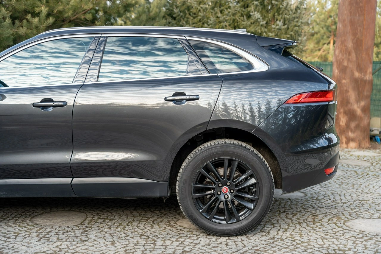Jaguar F-Pace - Zdjęcie 8
