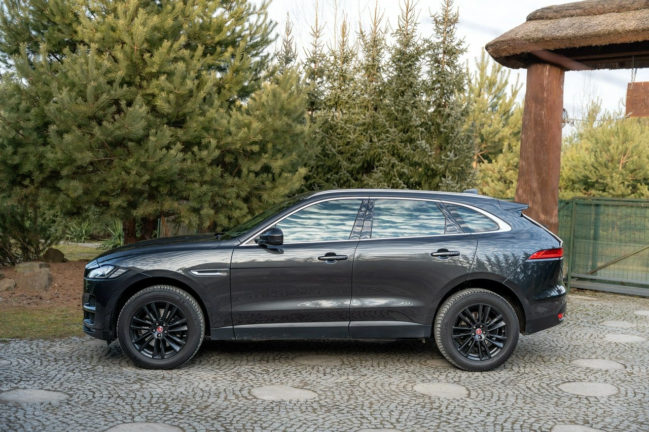 Jaguar F-Pace - Zdjęcie 24
