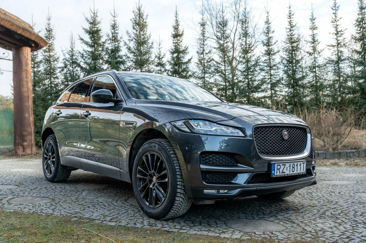 Jaguar F-Pace - Zdjęcie 19