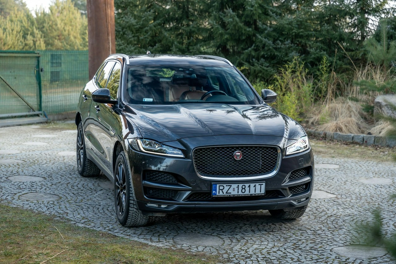 Jaguar F-Pace - Zdjęcie 4