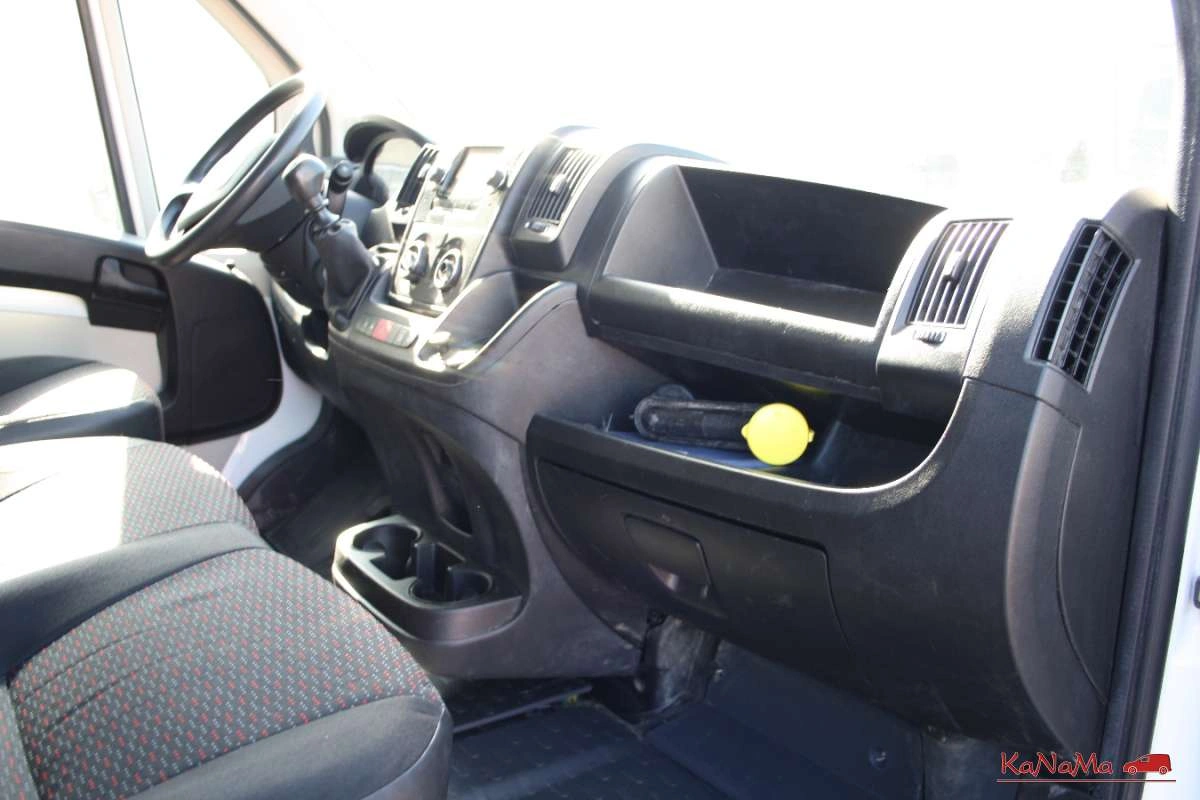 Peugeot Boxer - Zdjęcie 23