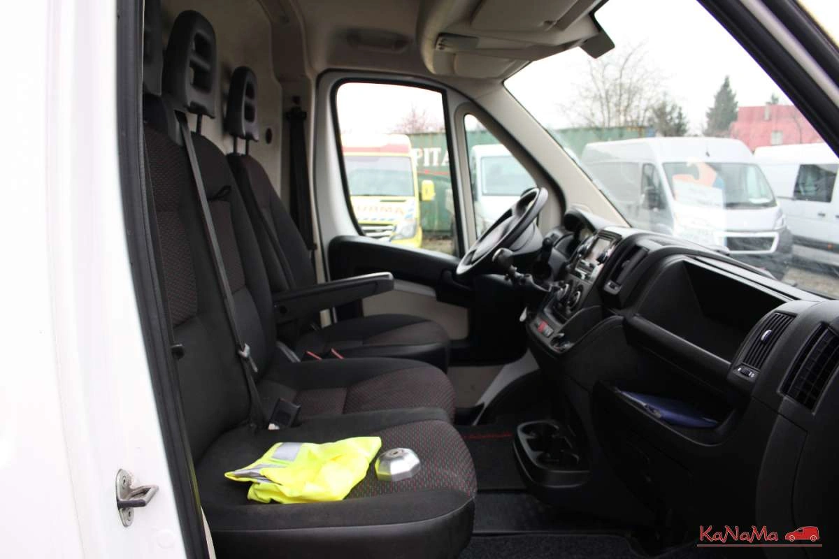 Peugeot Boxer - Zdjęcie 31