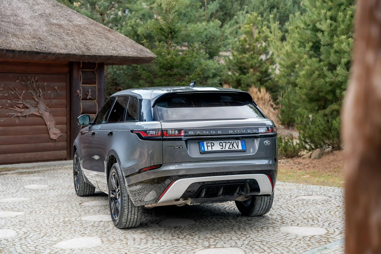 Land Rover Range Rover Velar - Zdjęcie 17
