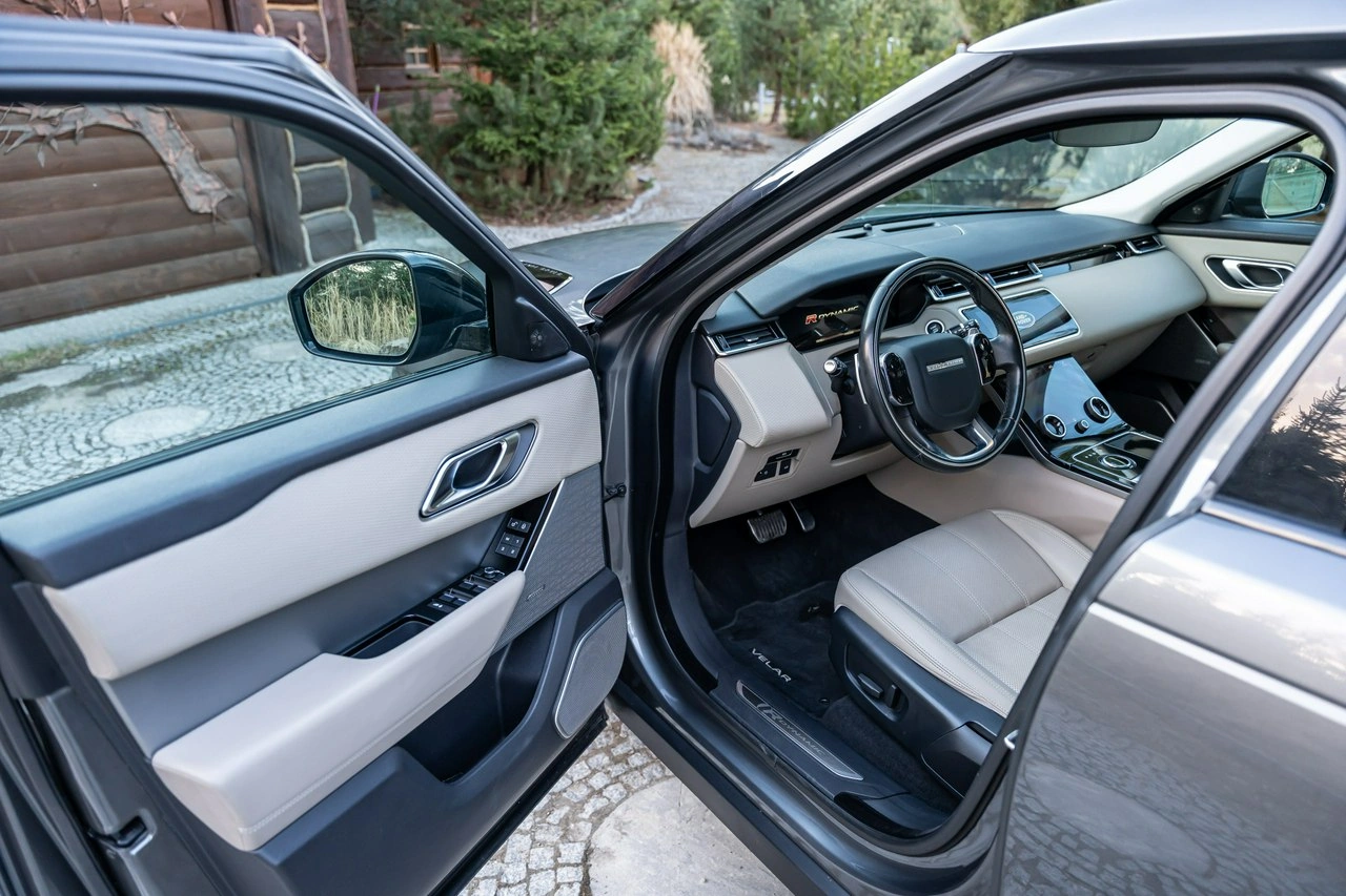 Land Rover Range Rover Velar - Zdjęcie 33