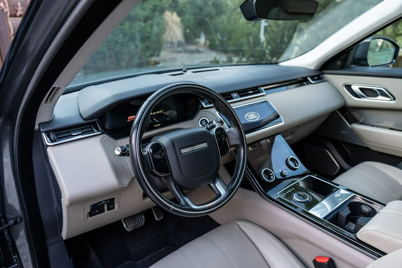 Land Rover Range Rover Velar - Zdjęcie 35