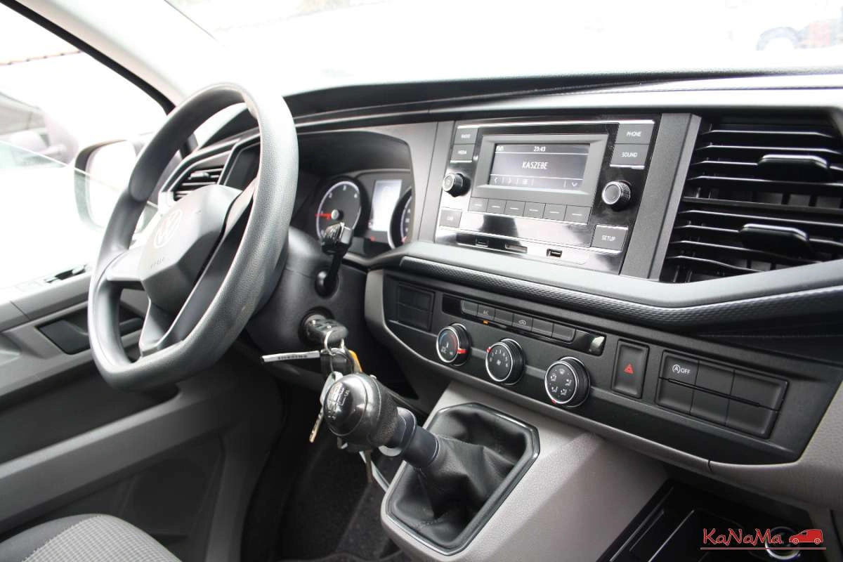 Volkswagen Transporter - Zdjęcie 23