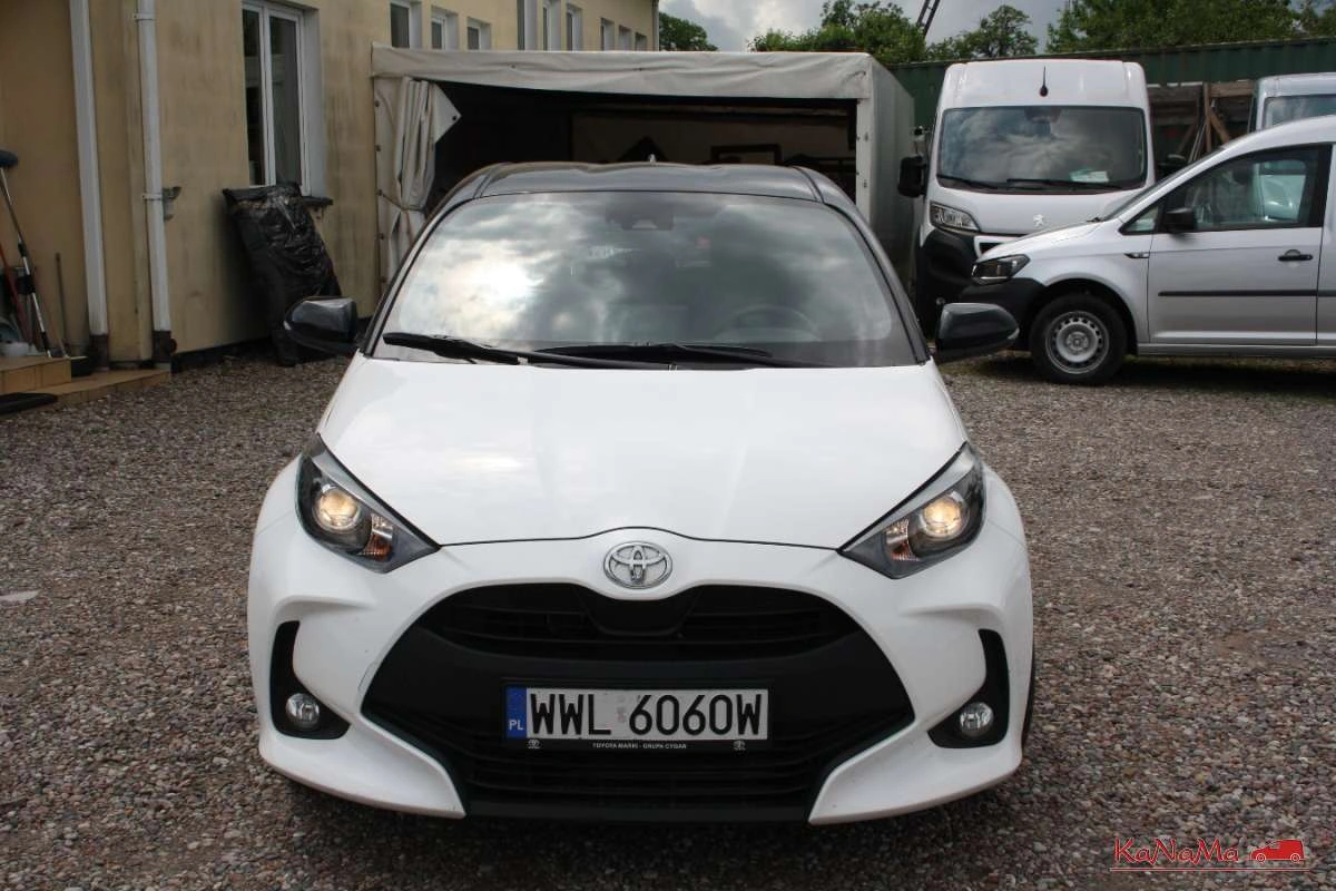 Toyota Yaris - Zdjęcie 31