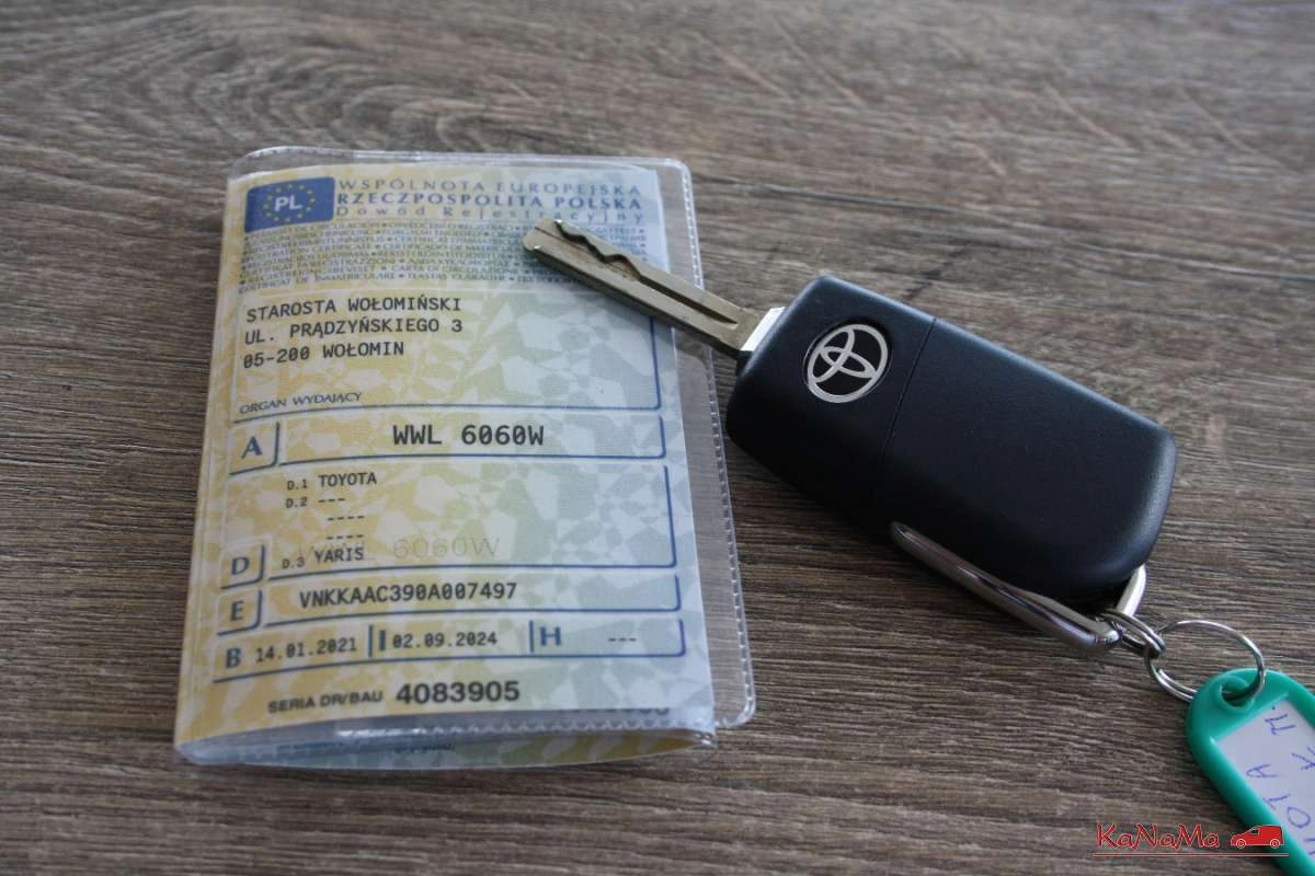 Toyota Yaris - Zdjęcie 32